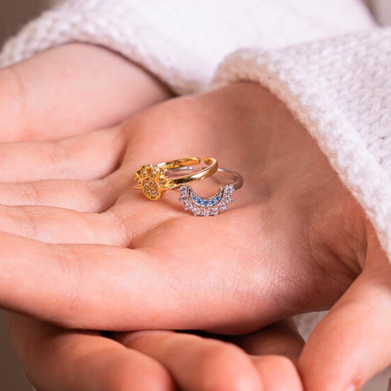 Mother & Daughter - Sun & Moon Ring Set