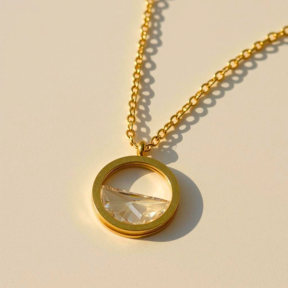 Depth Pendant Necklace