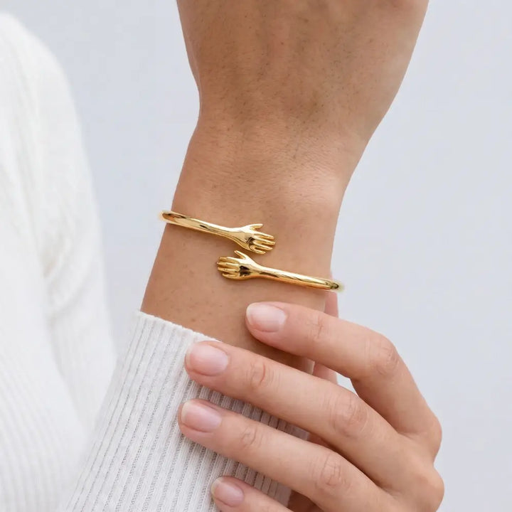 My Precious Granddaughter - Gold Hug Bracelet