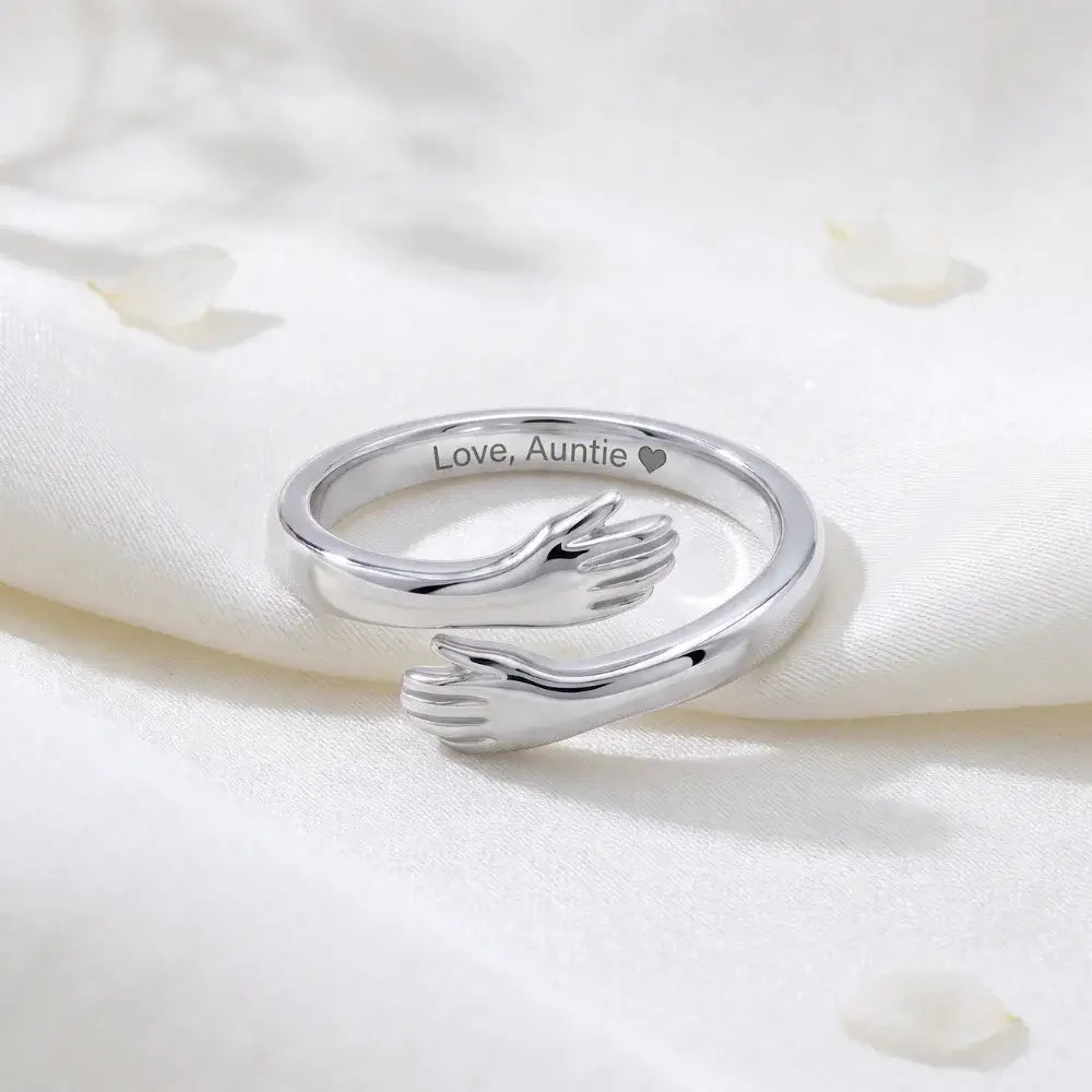 Auntie & Niece Hug Ring