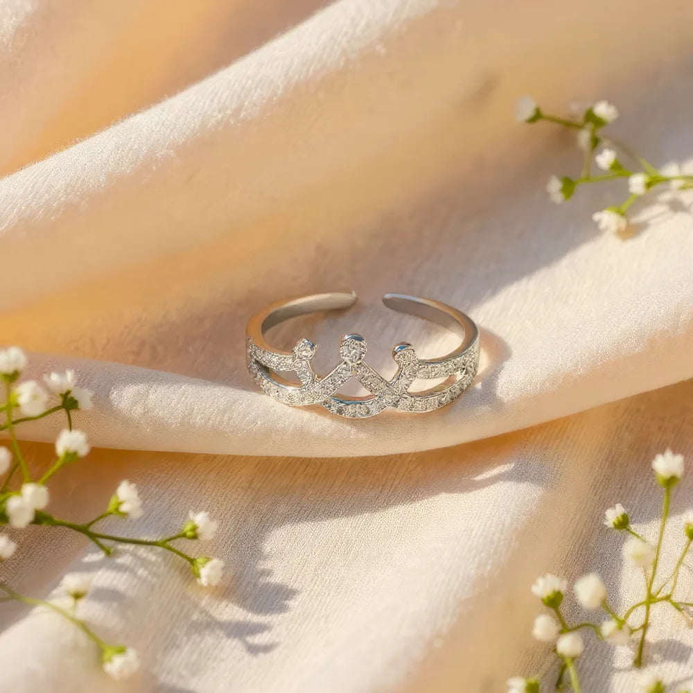 Straighten Your Crown Ring
